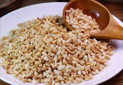 selected-peanuts